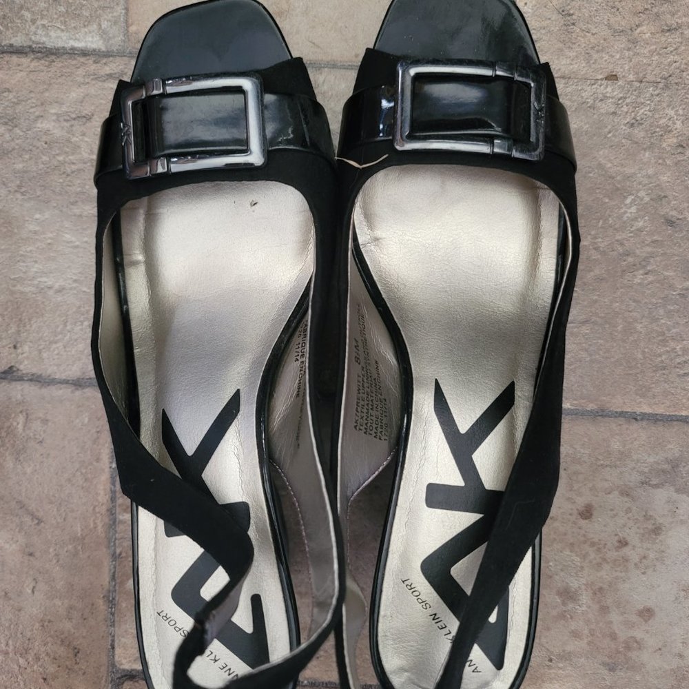 Shoes - Picture 4 of 13